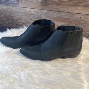 Maine Woods Leather Ladies Ankle Booties, Black, Approx 8M(see description)